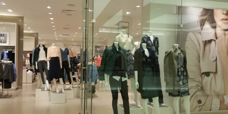 Reusable Bpa Free Water Bottle For Gym Workouts And Travel Use