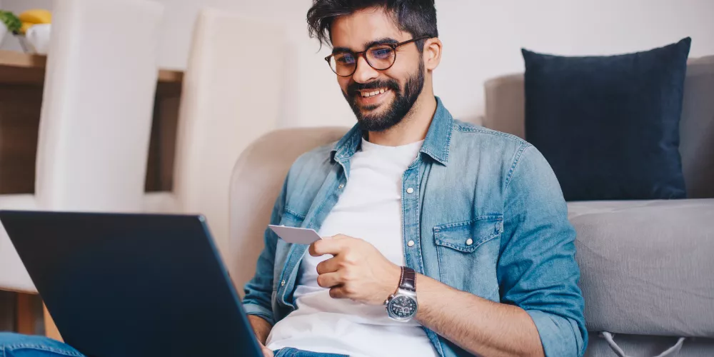 Waterproof Travel Shoes For Men Who Walk Long Distances