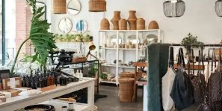 Travel Luggage Lightweight And Durable For Frequent International Flyers