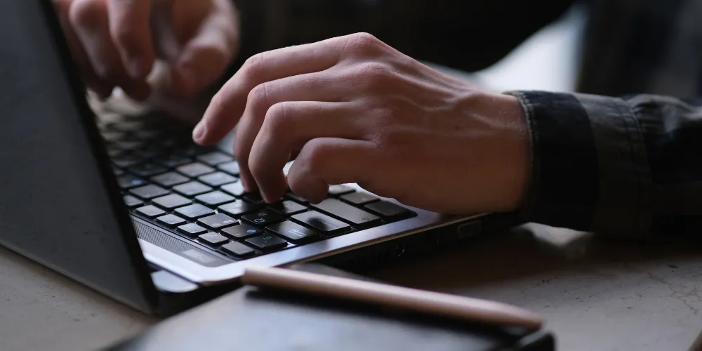 How To Find Reliable Wholesale Suppliers For An Online Boutique