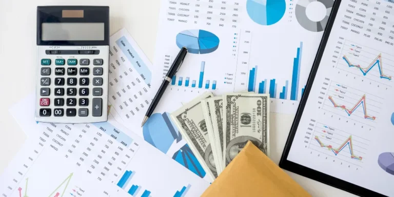 How To Find Trending Products For Your Shopify Store In 2025